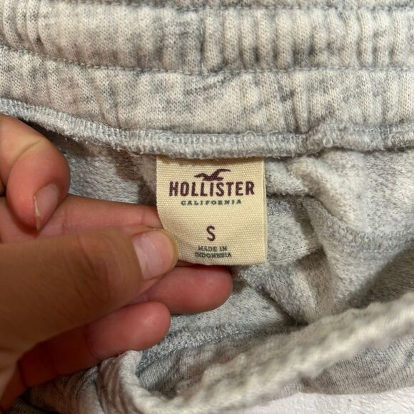 Hollister Gray Logo Drawstring Lounge Shorts Women’s Small Soft Athletic Casual - Picture 3 of 7